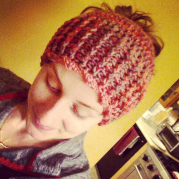 Handmade Adult size Messy bun hat - Picture 2 of 2
